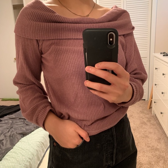 Abercrombie & Fitch Sweaters - Abercrombie Off the Shoulder Ribbed Sweater